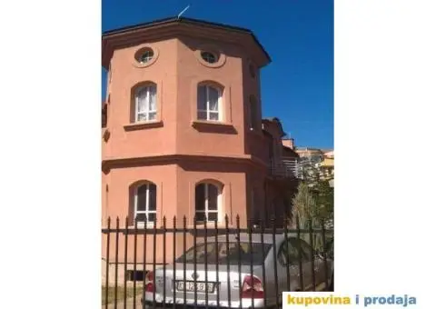 KUCA na prodaju u centru KRUŠEVCA od 350m2 - 3/10