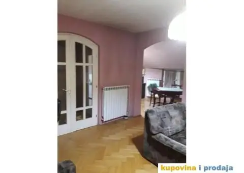 KUCA na prodaju u centru KRUŠEVCA od 350m2 - 7/10