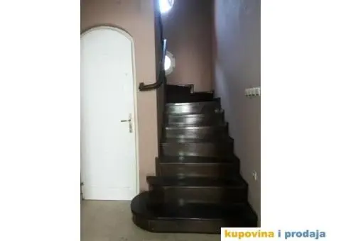 KUCA na prodaju u centru KRUŠEVCA od 350m2 - 10/10