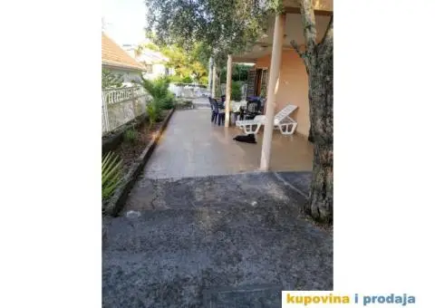 Izdavanje apartman Krasici Tivat - 4/6
