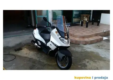 Aprilia Atlantic 500 - 2/5