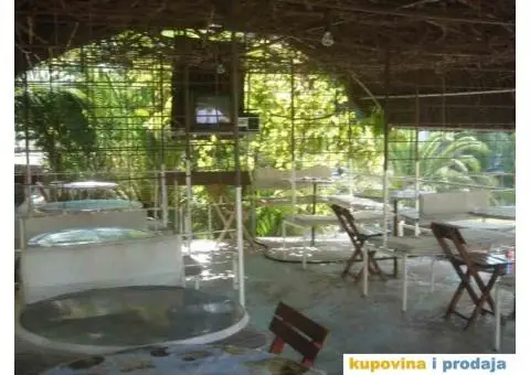 NAJJEFTINIJE LETOVANJE - SUTOMORE kod Dimitrijevic Radomira - 2/10