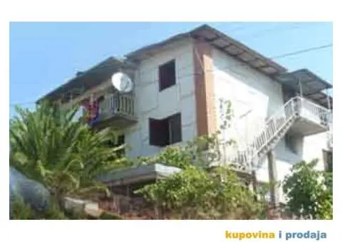 NAJJEFTINIJE LETOVANJE - SUTOMORE kod Dimitrijevic Radomira - 10/10