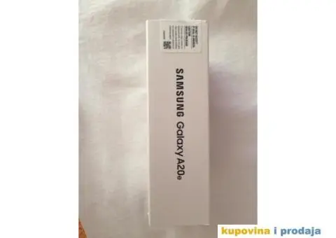 Prodajem Samsung Galaksi A20 2019 god. - 3/6
