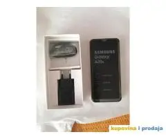 Prodajem Samsung Galaksi A20 2019 god.