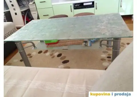 Set trpezarijski sto i stolice, klub sto