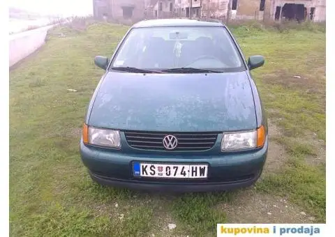 VW Polo - 6/10