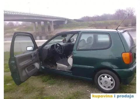 VW Polo - 8/10