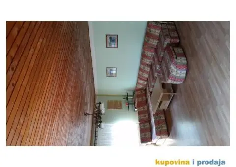 Ugaona garnitura - 1/4