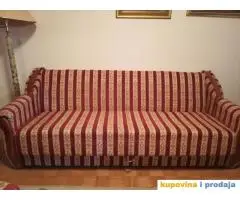 Izuzetno povoljno trpezarija i krevet