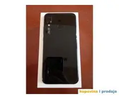 Huawei P20 Lite kao NOV