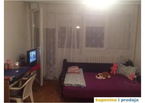 Izdajem stan za 3 studenta u Vidikovcu - 1/6