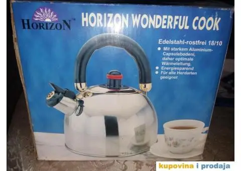 Prodajem električni čajnik