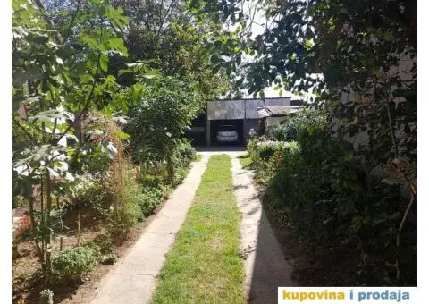 Prodajem porodičnu kuću u Šidu ili menjam za stan u Novom Sadu - 4/10