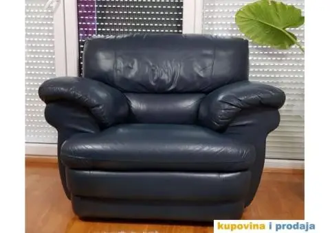 Prodajem polovnu Kožnu garnituru isključivo u kompletu u viđenom stanju - 3/5