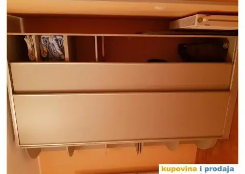 Ugradbeni plakari - 2/5