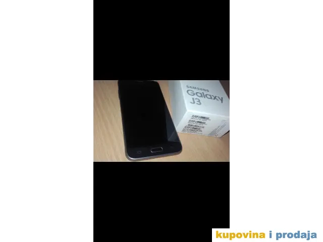 Telefon Samsung Galaxy J3 2016 - 1