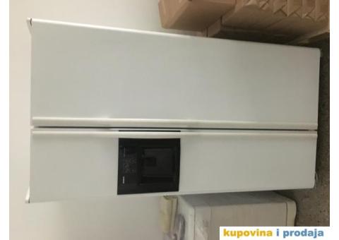 Side by side Frizider Bosch sa ledomatom - 1/4