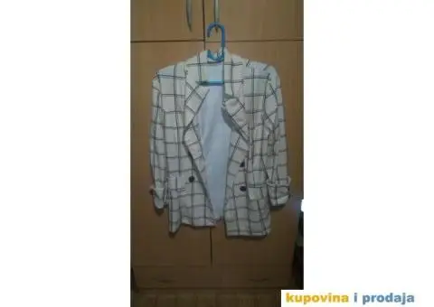 Prodajem komplet - NOVO!