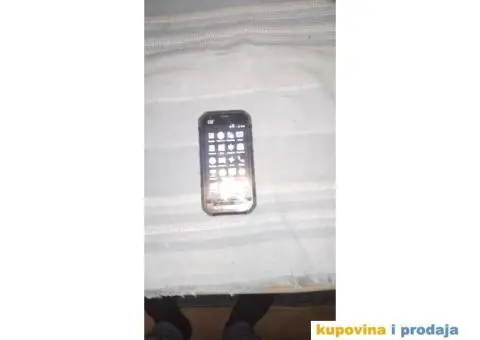 Prodajem mobilni Cat S30, - 3/6