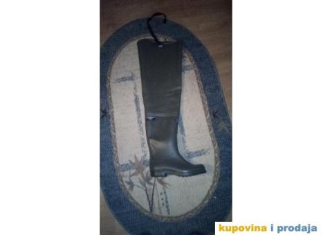 Prodajem ribarske čizme