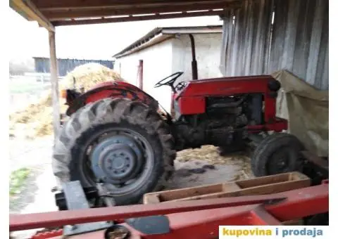 Prodajem Kombajn Zmaj 132 i Traktor - 2/2