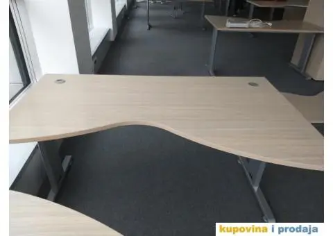 Prodajem kancelarijski sto u odličnom stanju - 2/5