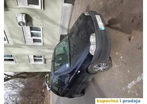 Polovna vozila - 1/3