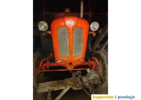 prodajem traktor landin - 3/3