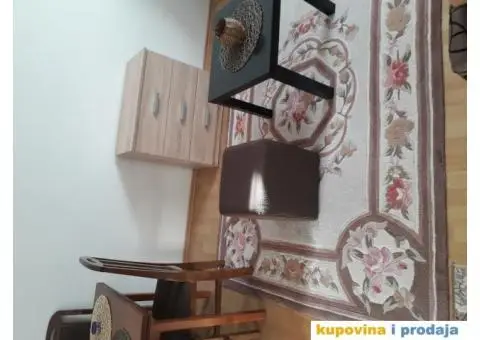 Prodaja stana u Nisu, Calije, 30 kvm, 20.000 €