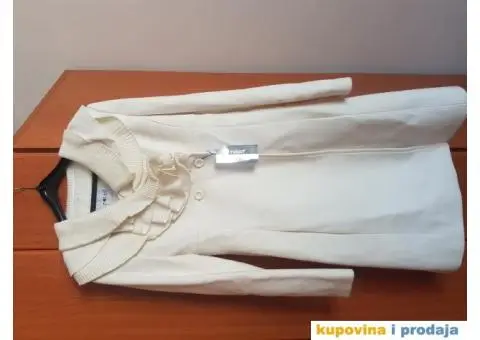 Nov kaput sa etiketom