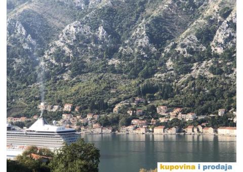 Prodajem dvosoban stan u Dobroti - 2/2