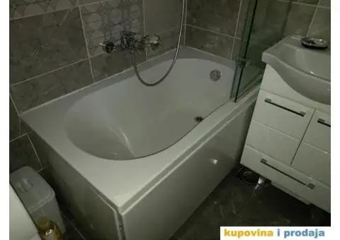 Prodajem polovnu kadu sa staklenom zaštitom - 1/5