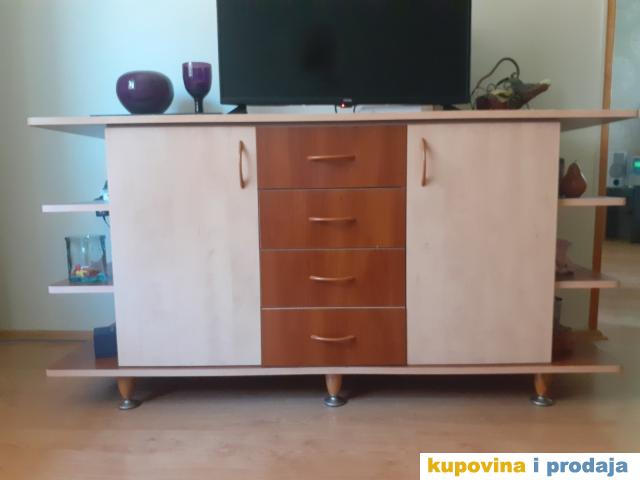 Komoda za dnevni boravak Komoda za dnevni boravak