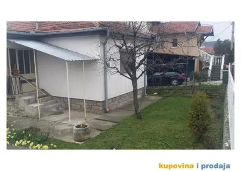 Dve kuće na jednom placu u Aranđelovcu - 1/6