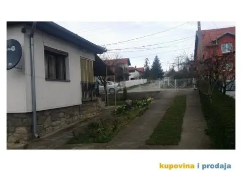 Dve kuće na jednom placu u Aranđelovcu - 3/6