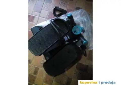 Prodajem steper - 1/3