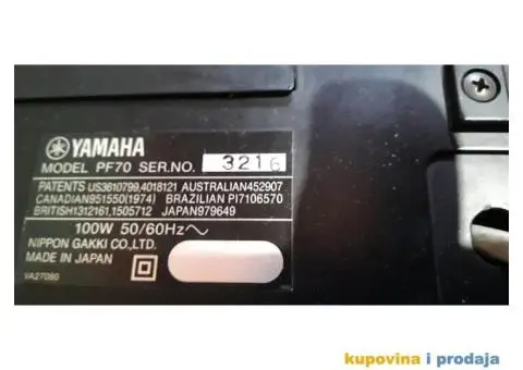 YAMAHA  PF70 electronic piano - 2/3