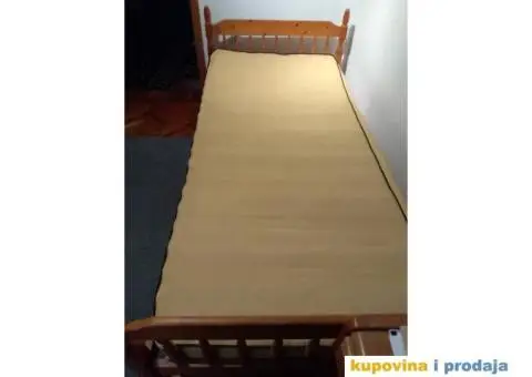 PRODAJA DVA KREVETA SA DUŠECIMA