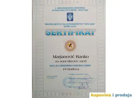 Prodajem suncokretov med