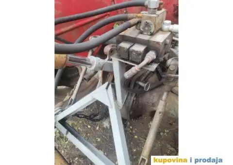 Zadnji traktorski viljuskar - 1/7