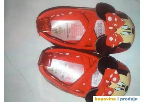 Obuca za decojcicu bebu  crvene mini maus sandalice od 6-9meseci kao nove perfektno stanje. Patikiic - 3/6