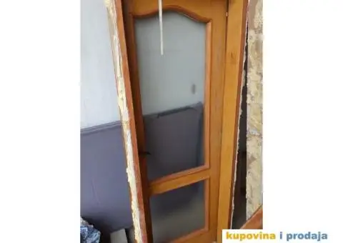 Polovna drvena vrata sa i bez stakla_neoštećena - 2/2