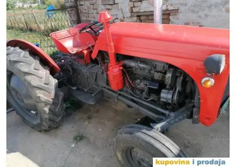 Na prodaju ferguson - 2/3
