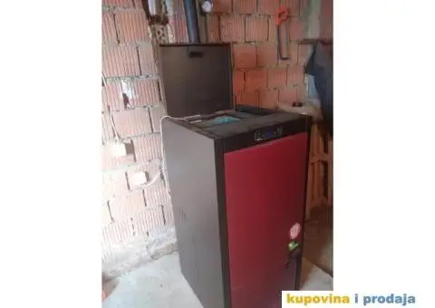Prodajem kotao na pelet ALFAPLAM COMO COMPACT"" 23KW - 5/6