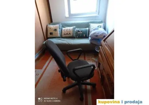 Soba za studentkinju - 2/4