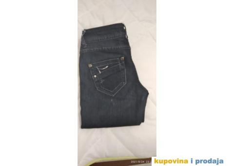 Prelepe farmerice, kupljene i jednom obucene - 2/3