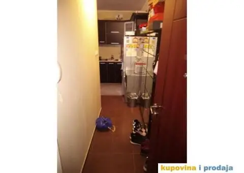 Stan u Novom Sadu , 53 kvadrata, 1 sprat. - 6/8