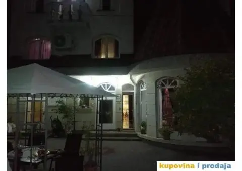 Prodaja luksuzne kuce u strogom centru - 5/13