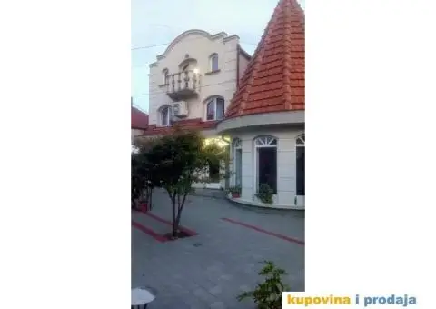 Prodaja luksuzne kuce u strogom centru - 7/13